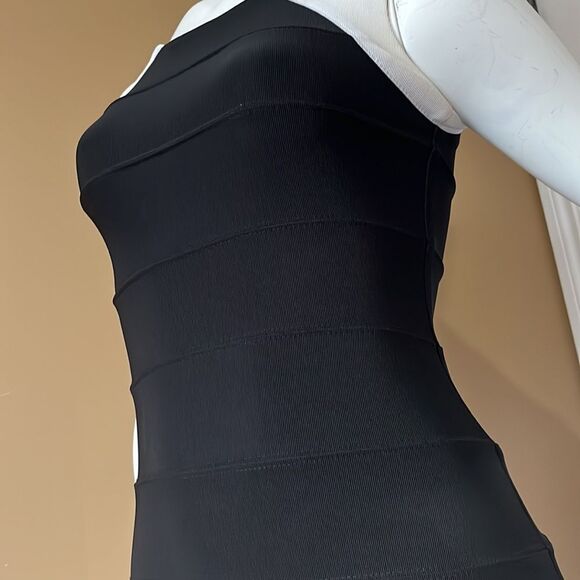 🖤🤍 short dress/Size S - Picture 2 of 7